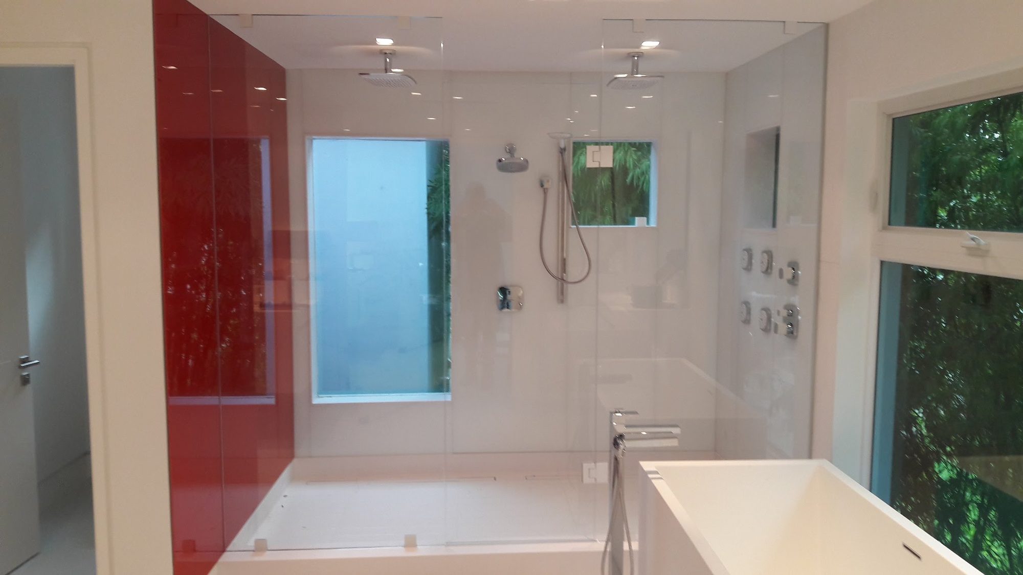 Frameless Shower & Tub Enclosures